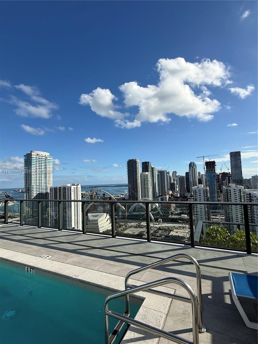 Real estate property located at 1600 1st Ave #1511, Miami-dade, Canvas Condo, Miami, FL