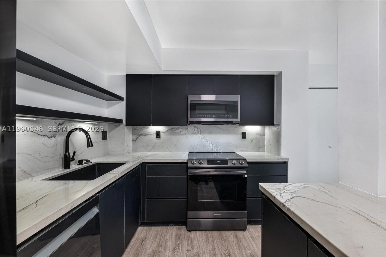 Real estate property located at 4000 Towerside Ter #1509, Miami-dade, The Towers Of Quayside Co, Miami, FL