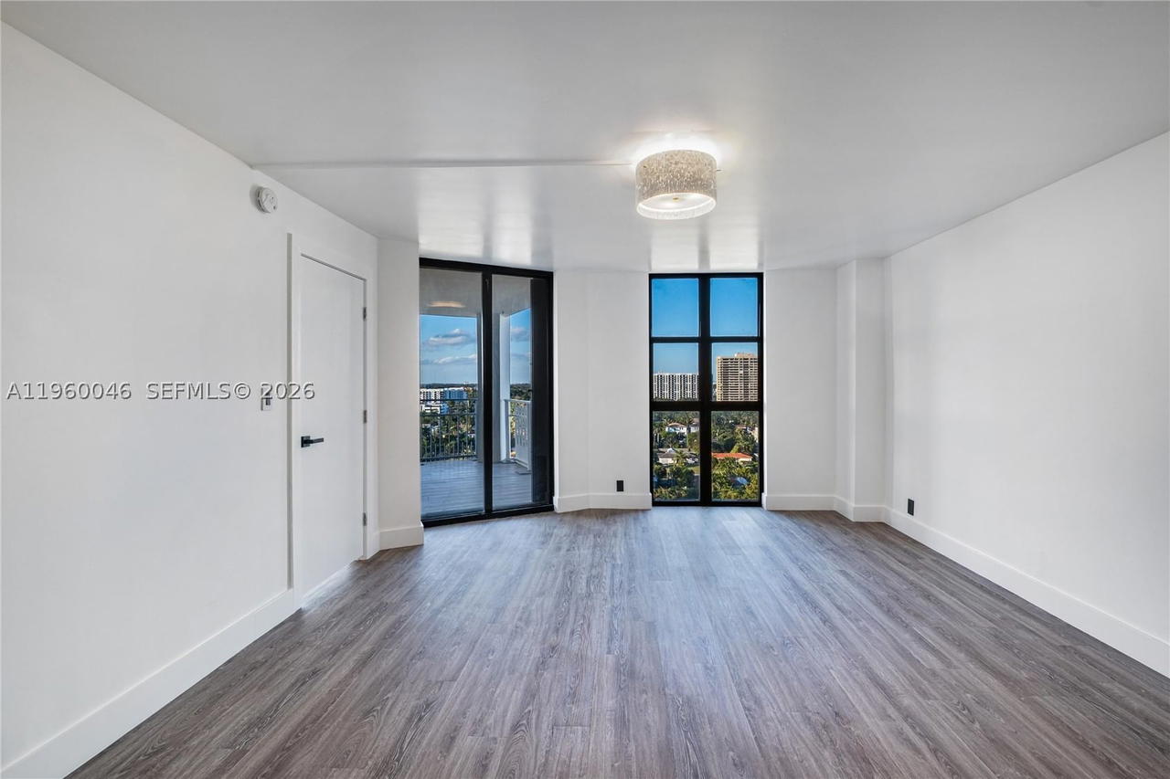 Real estate property located at 4000 Towerside Ter #1509, Miami-dade, The Towers Of Quayside Co, Miami, FL