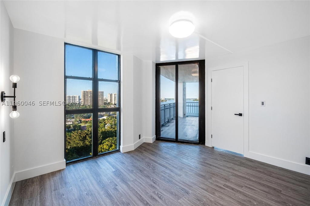 Real estate property located at 4000 Towerside Ter #1509, Miami-dade, The Towers Of Quayside Co, Miami, FL