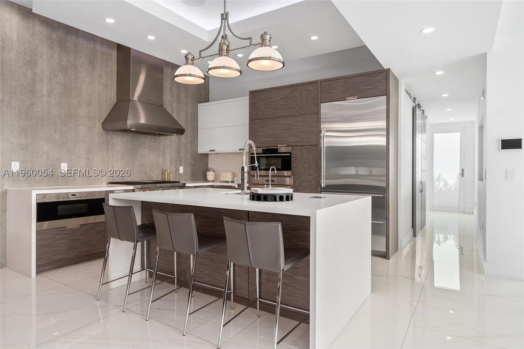 Real estate property located at 12880 Bayshore Dr, Miami-dade, Coronado Harbor, North Miami, FL