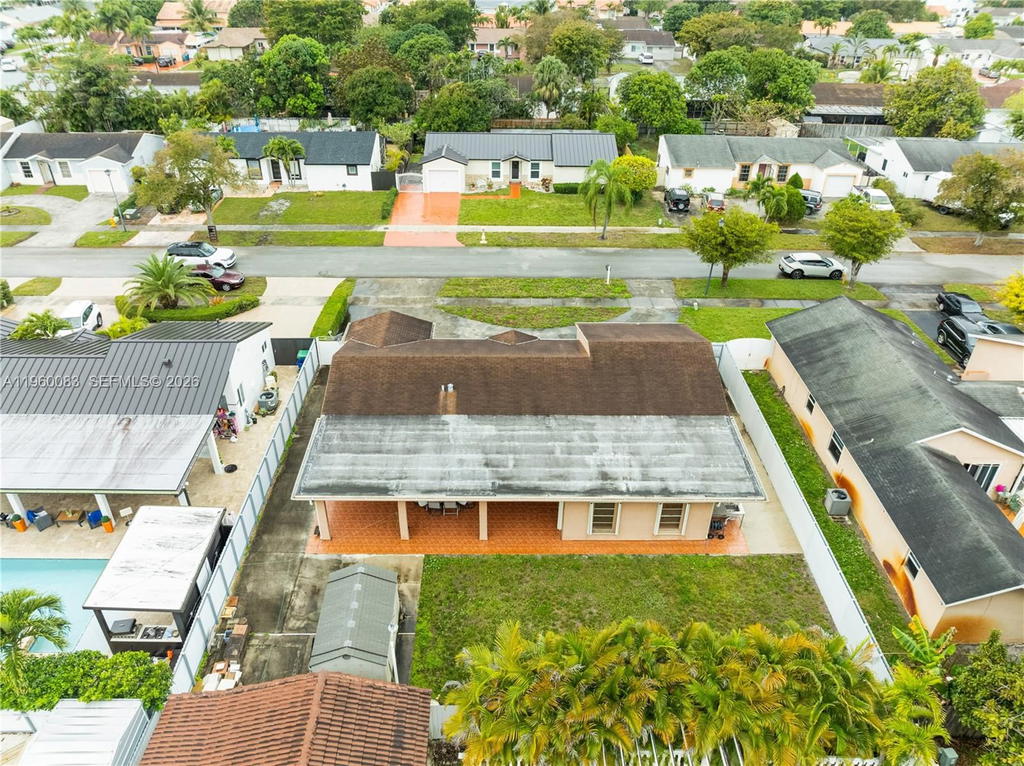 Real estate property located at 20103 57th Pl, Miami-dade, Country Lake Manors Sec 2, Hialeah, FL