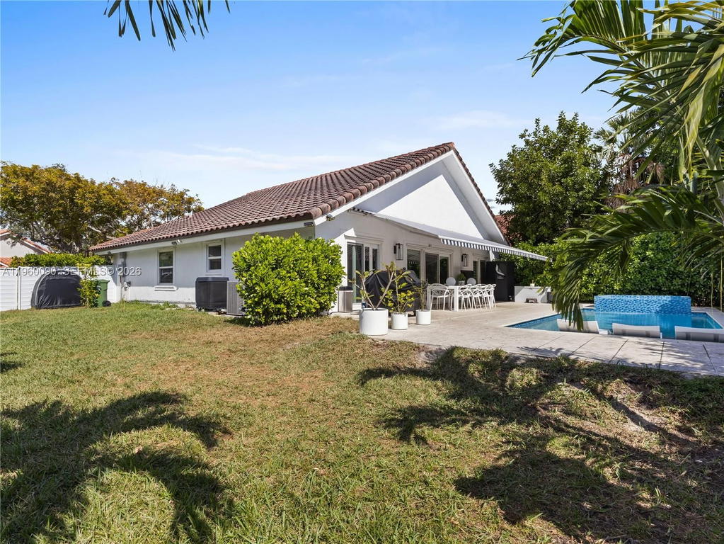 Real estate property located at 20550 7th St, Broward, Chapel Trail Replat, Pembroke Pines, FL