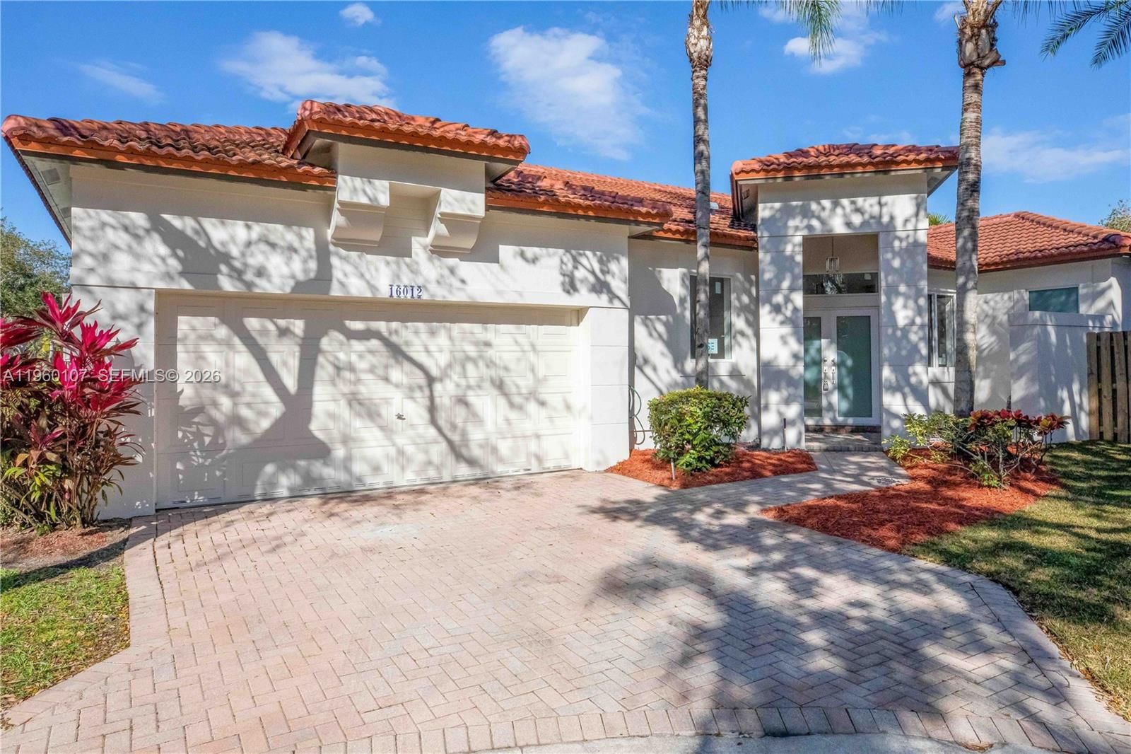 Real estate property located at 16012 Opal Creek Dr, Broward, Emerald Courts Opal Creek, Weston, FL