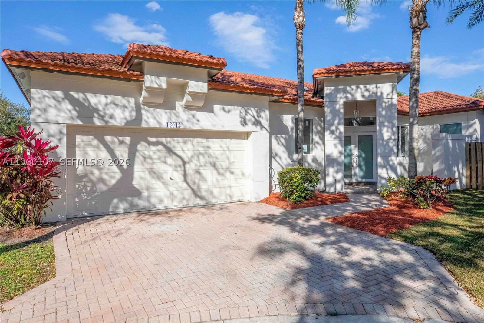 Real estate property located at 16012 Opal Creek Dr, Broward, Emerald Courts Opal Creek, Weston, FL