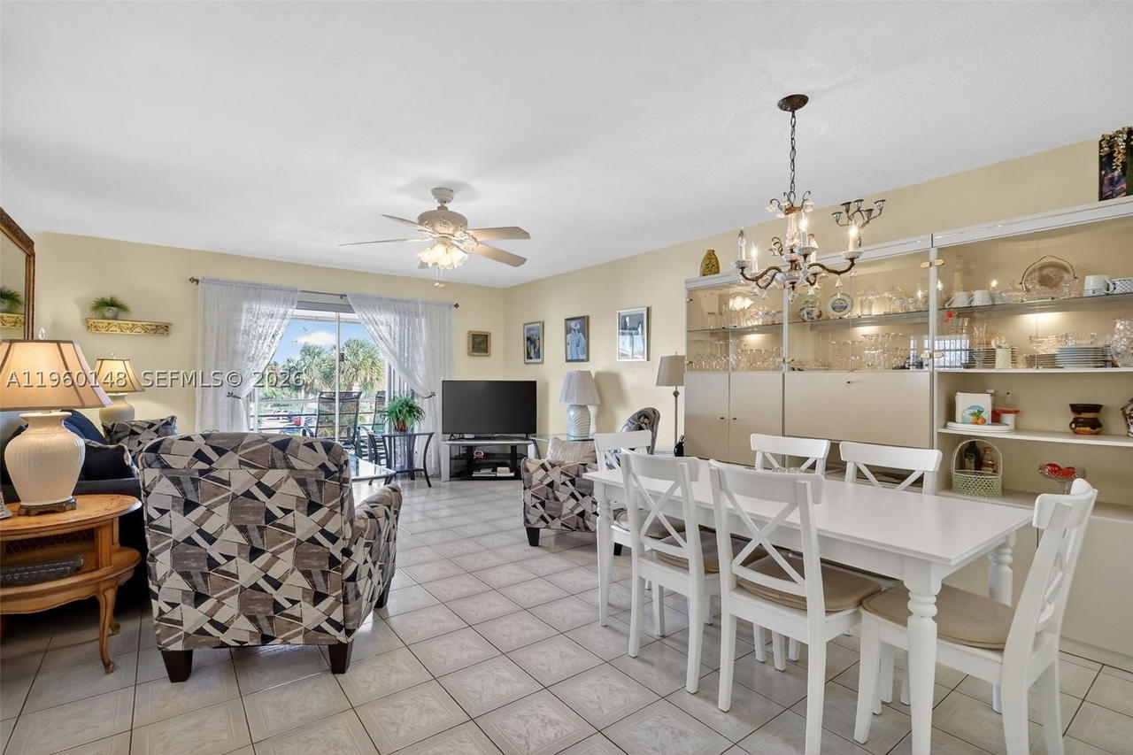 Real estate property located at 16900 14th Ave #302, Miami-dade, Mar-len Gardens No 1 Corp, Miami, FL