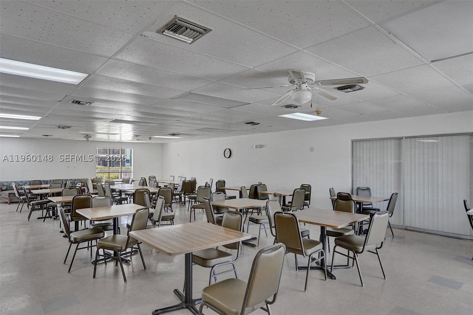 Real estate property located at 16900 14th Ave #302, Miami-dade, Mar-len Gardens No 1 Corp, Miami, FL