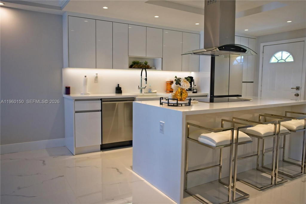Real estate property located at 3849 169th St #302, Miami-dade, Eden Isles Condo Part 3, North Miami Beach, FL