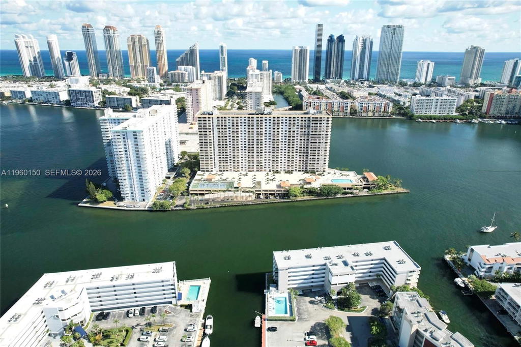 Real estate property located at 3849 169th St #302, Miami-dade, Eden Isles Condo Part 3, North Miami Beach, FL