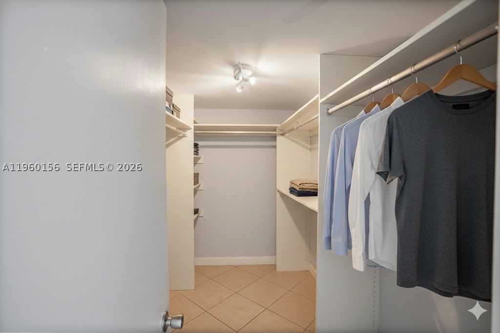 Real estate property located at 5005 Collins Ave #504, Miami-dade, The Carriage Club North C, Miami Beach, FL