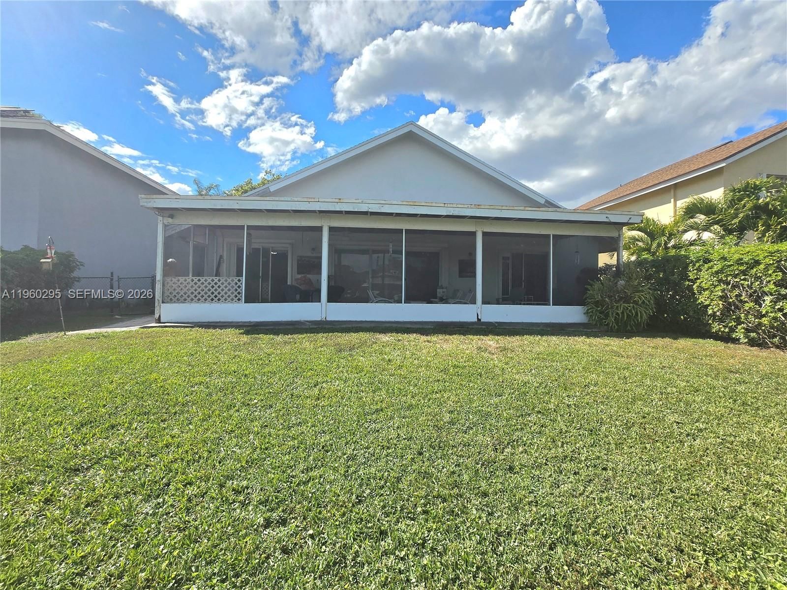 Real estate property located at 621 205th Ave, Broward, Chapel Trail Replat, Pembroke Pines, FL