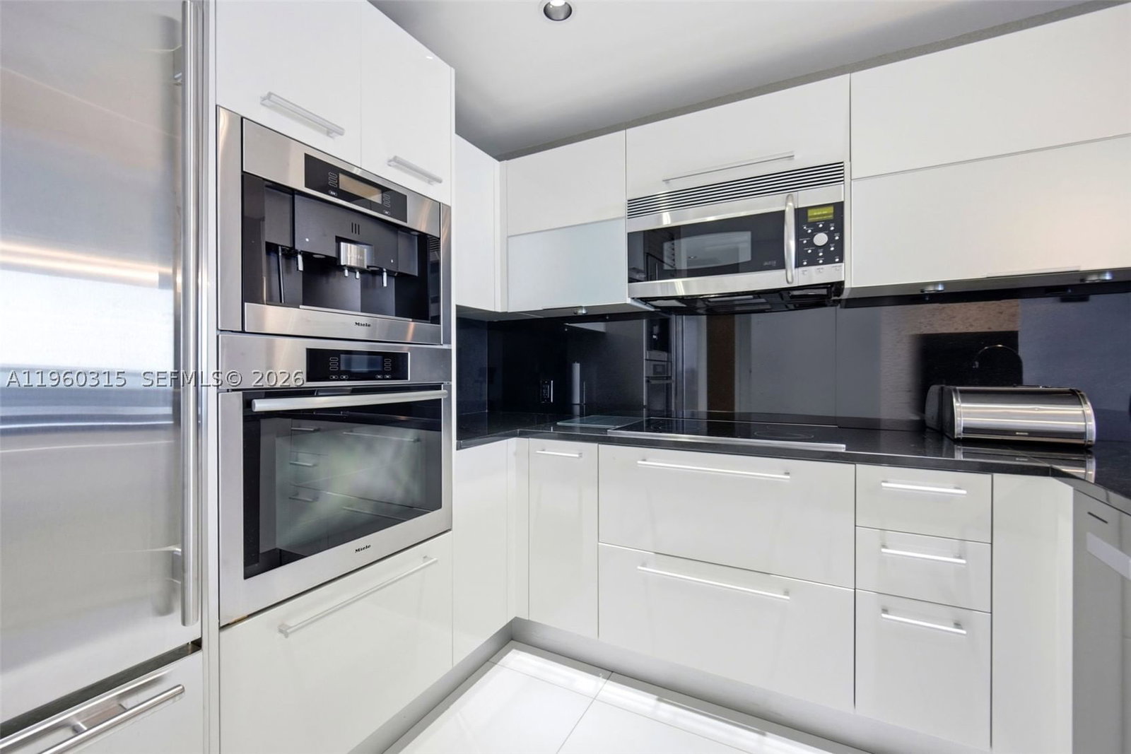 Real estate property located at 17121 Collins Ave #1606, Miami-dade, Jade Ocean Condo, Sunny Isles Beach, FL