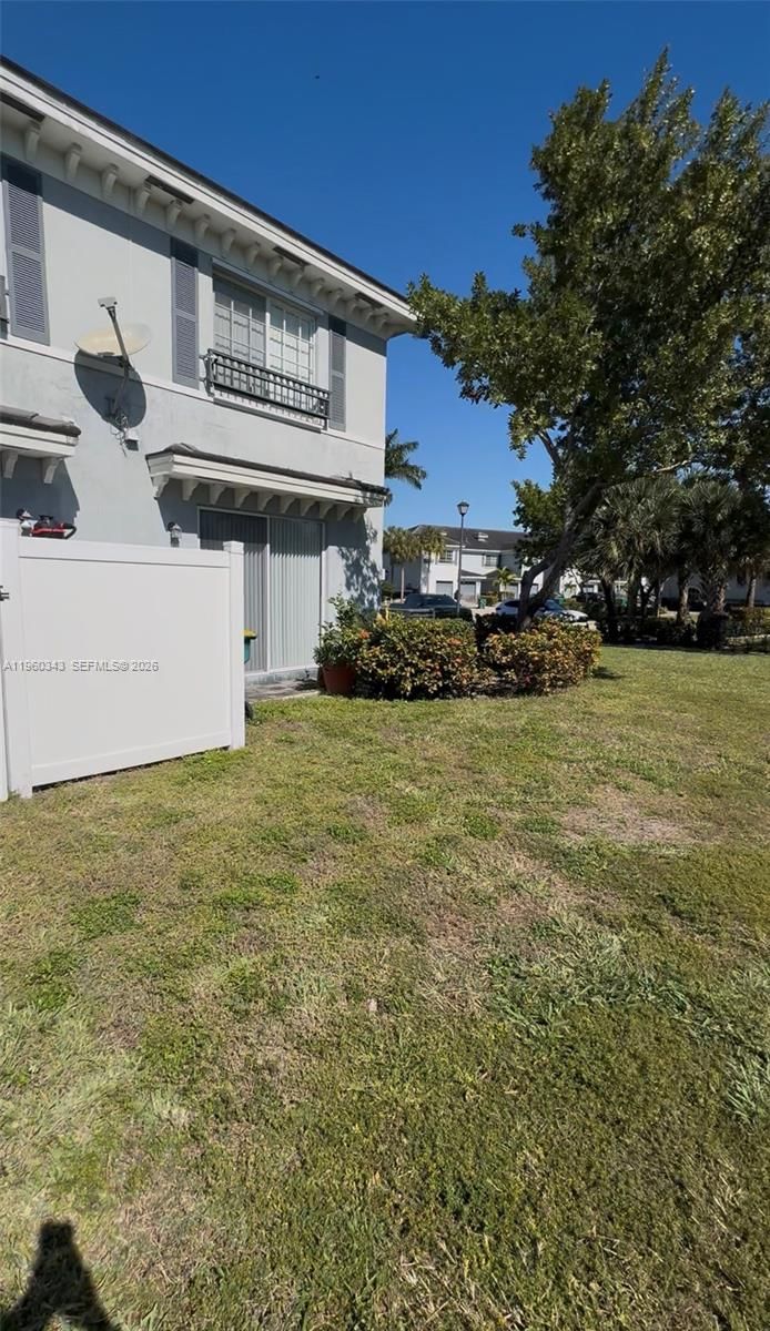 Real estate property located at 3568 13th St, Broward, Georgetown, Lauderhill, FL