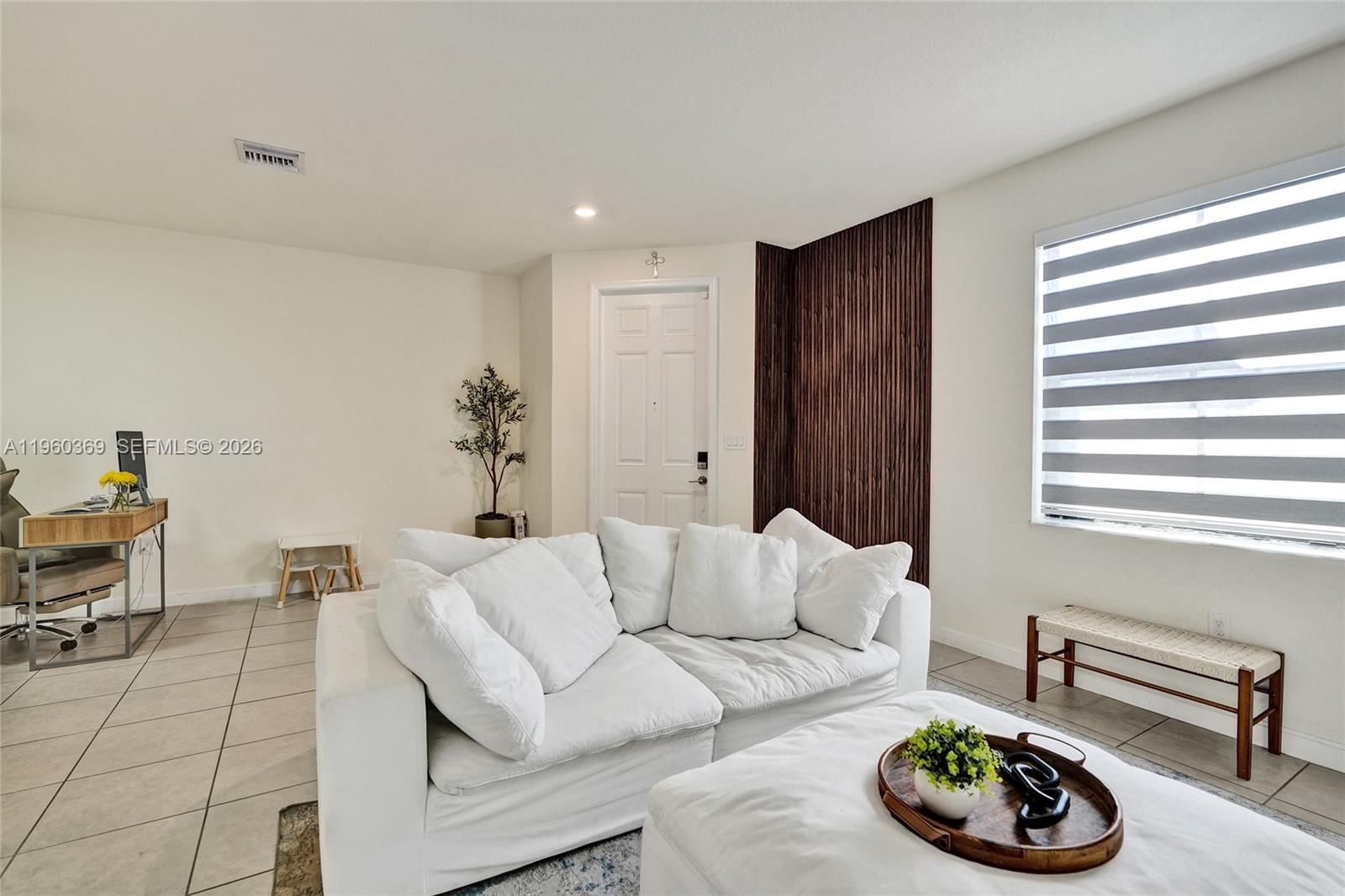 Real estate property located at 11135 32nd Ln, Miami-dade, Aquabella North Replat, Hialeah, FL