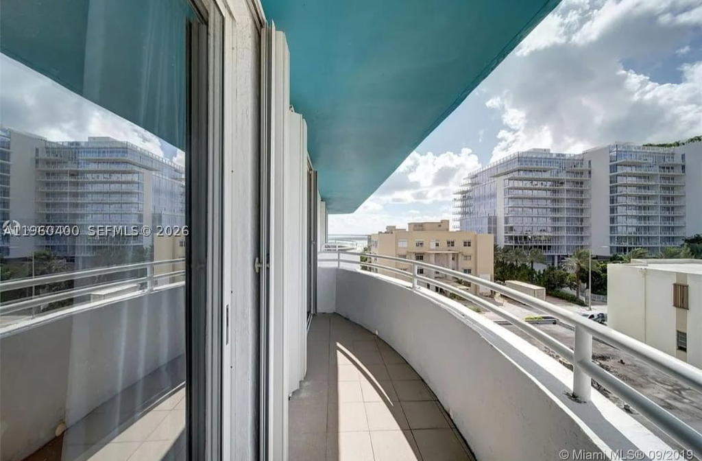 Real estate property located at 9156 Collins Ave #502, Miami-dade, Ocean 91 Condo, Surfside, FL