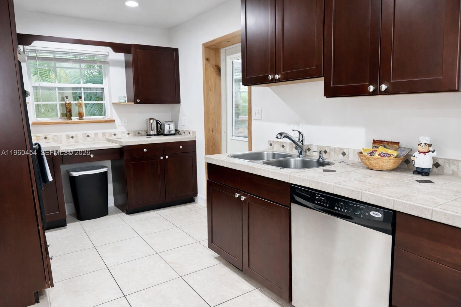 Real estate property located at 1531 35th St, Broward, Oakland Park Second Add, Oakland Park, FL