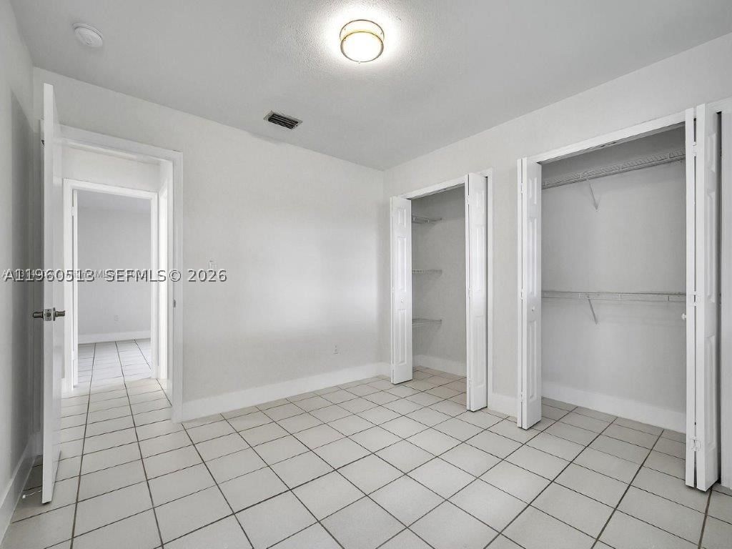 Real estate property located at 6417 135th Ave, Miami-dade, Arborgate Kendall Lk E Co, Miami, FL
