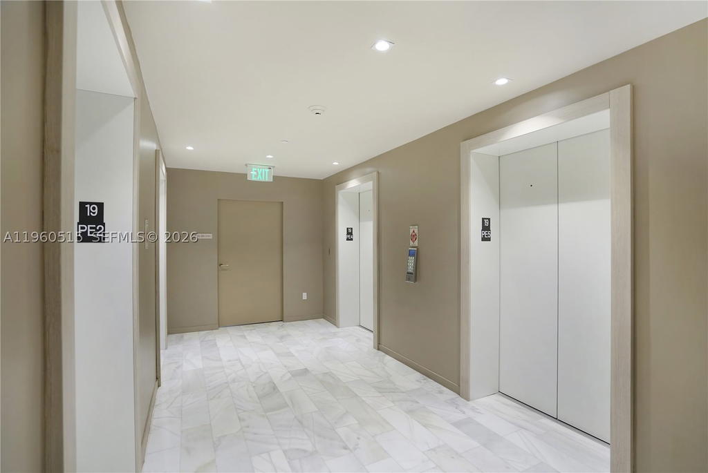 Real estate property located at 1000 Brickell Plz #1902, Miami-dade, Brickell Flatiron Condo, Miami, FL