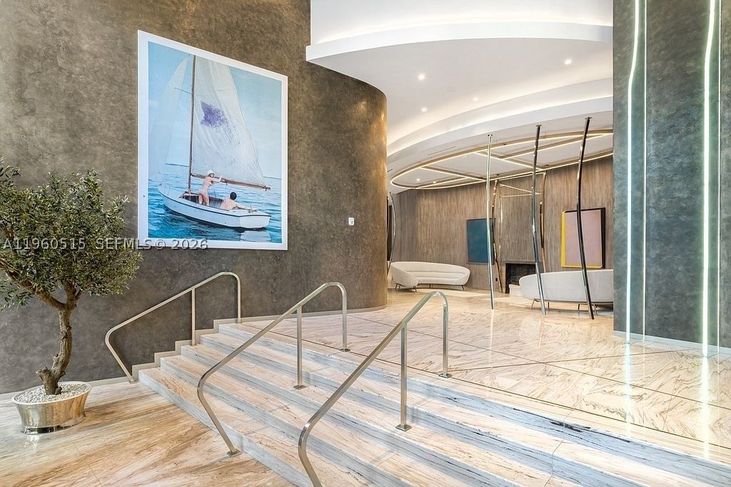 Real estate property located at 1000 Brickell Plz #1902, Miami-dade, Brickell Flatiron Condo, Miami, FL