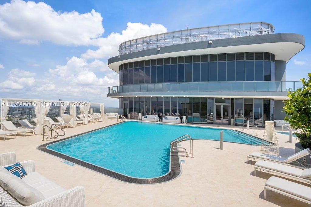Real estate property located at 1000 Brickell Plz #1902, Miami-dade, Brickell Flatiron Condo, Miami, FL
