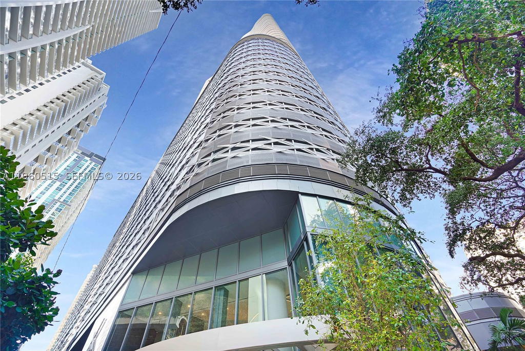 Real estate property located at 1000 Brickell Plz #1902, Miami-dade, Brickell Flatiron Condo, Miami, FL