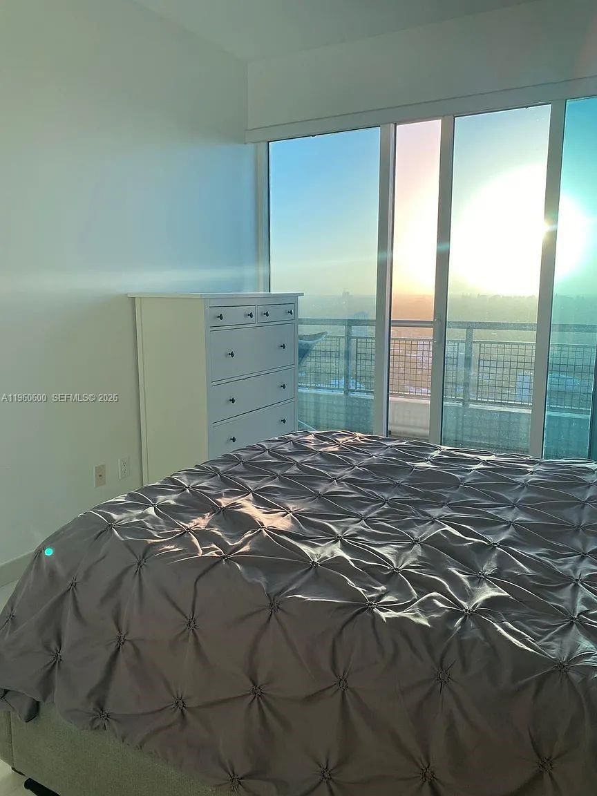 Real estate property located at 60 13th St #3405, Miami-dade, Infinity At Brickell Cond, Miami, FL