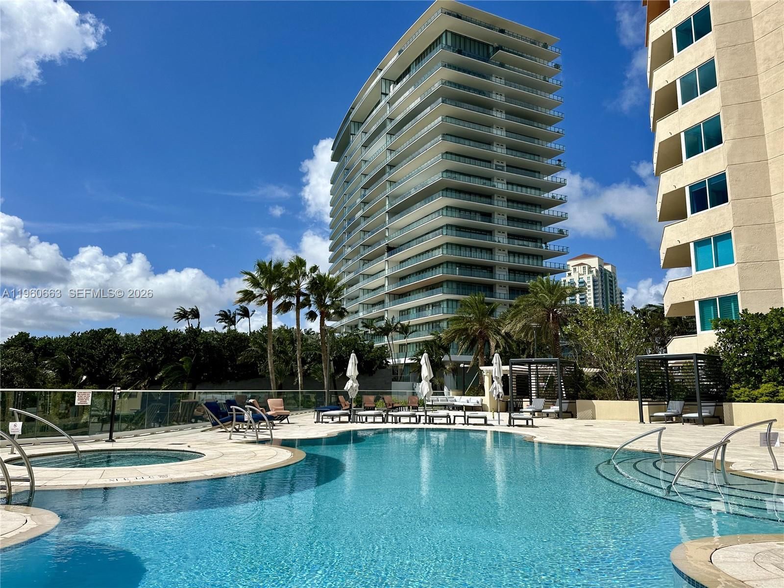 Real estate property located at 400 Pointe Dr #2006, Miami-dade, South Pointe Towers Condo, Miami Beach, FL