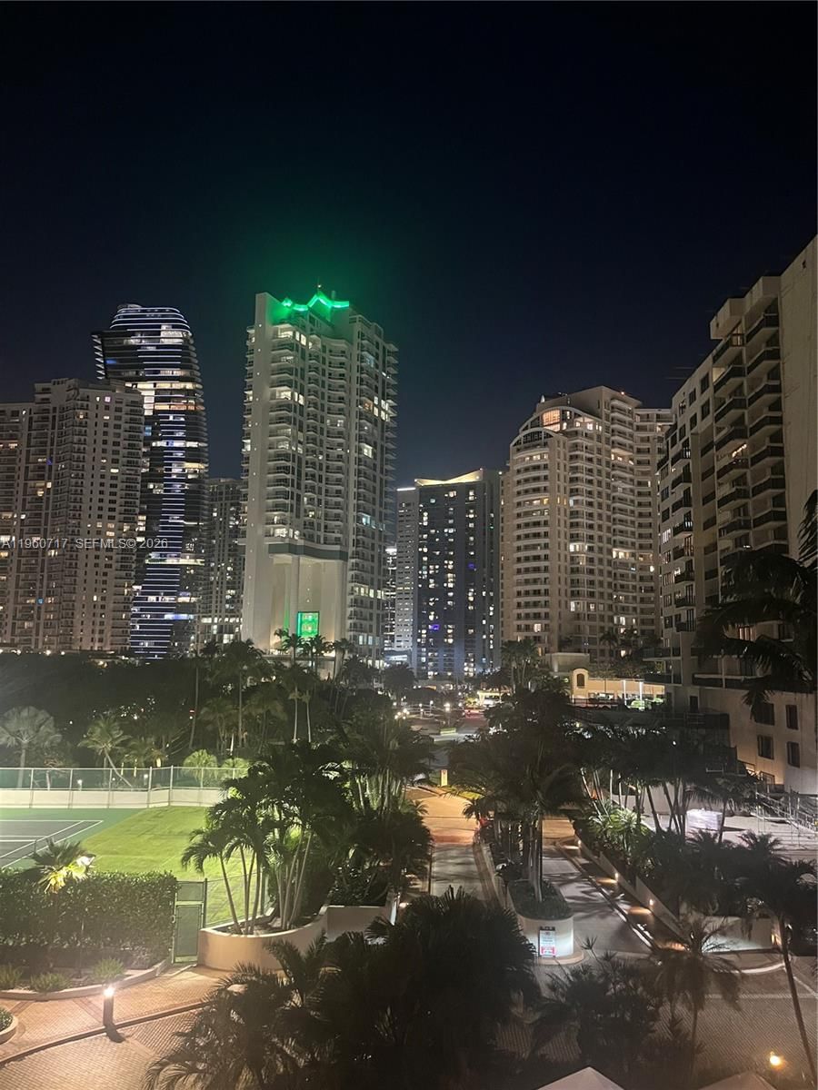 Real estate property located at 520 Brickell Key Dr A610, Miami-dade, Brickell Key One Condo, Miami, FL
