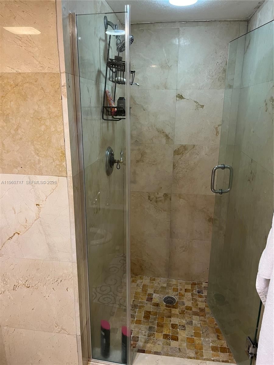 Real estate property located at 520 Brickell Key Dr A610, Miami-dade, Brickell Key One Condo, Miami, FL