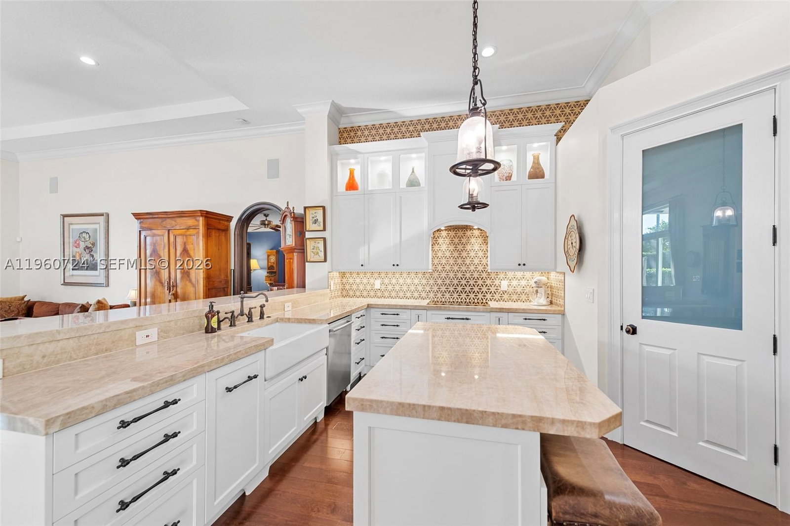 Real estate property located at 2567 Montclaire Cir, Broward, Montclaire, Weston, FL