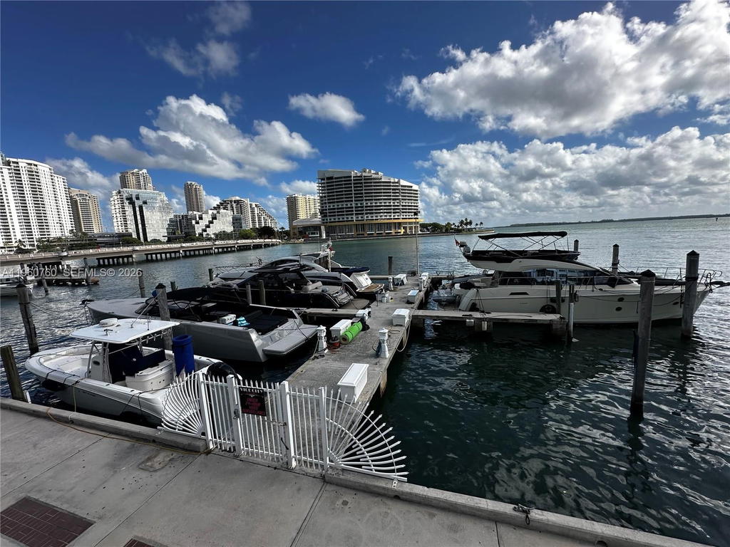 Real estate property located at 801 Brickell Bay Dr #761, Miami-dade, The Four Ambassadors Cond, Miami, FL