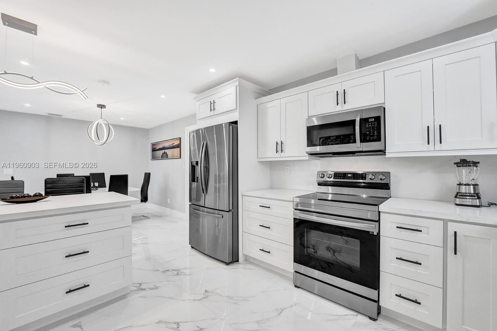 Real estate property located at 5636 19th St, Broward, West Carver Ranches Add N, West Park, FL