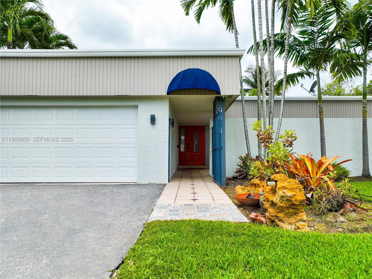 Real estate property located at 9614 134th Ct, Miami-dade, Calusa Club Estates 3rd A, Miami, FL