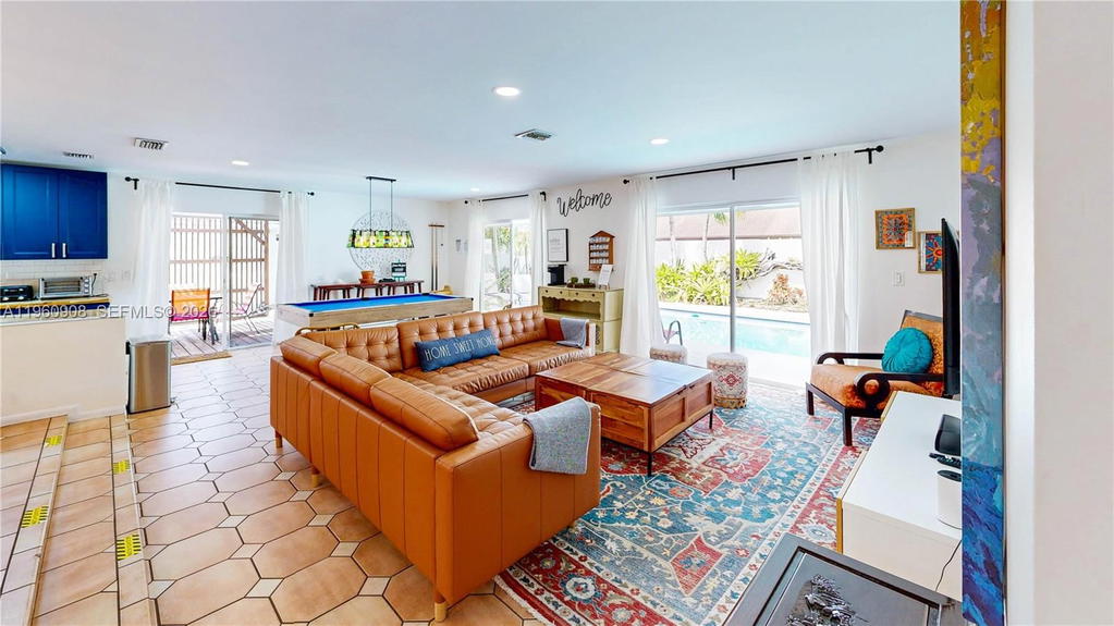 Real estate property located at 9614 134th Ct, Miami-dade, Calusa Club Estates 3rd A, Miami, FL