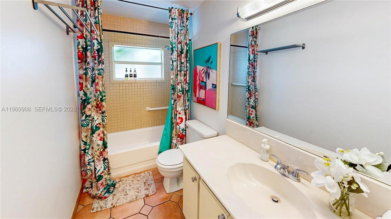 Real estate property located at 9614 134th Ct, Miami-dade, Calusa Club Estates 3rd A, Miami, FL