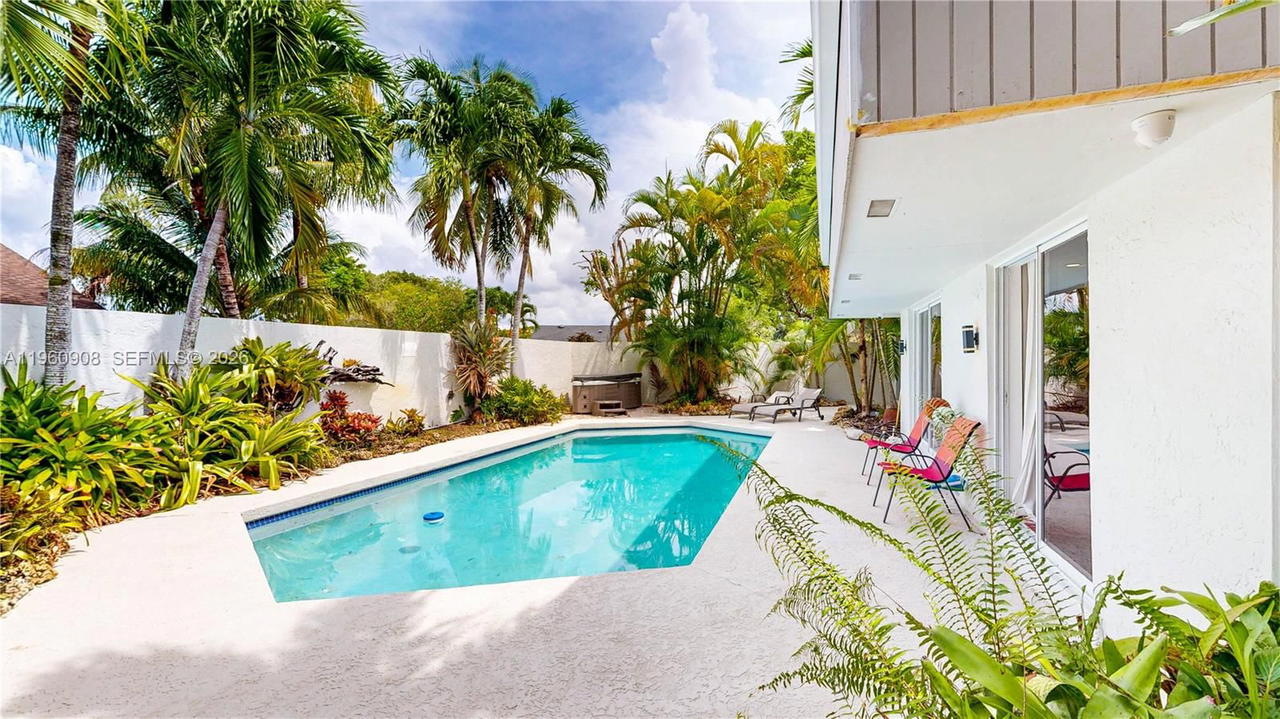 Real estate property located at 9614 134th Ct, Miami-dade, Calusa Club Estates 3rd A, Miami, FL