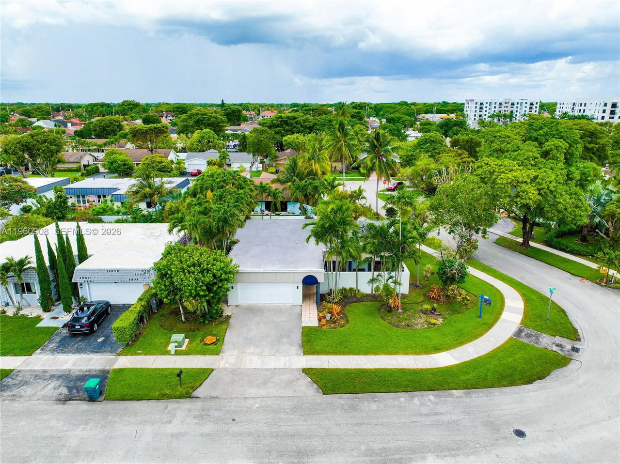Real estate property located at 9614 134th Ct, Miami-dade, Calusa Club Estates 3rd A, Miami, FL