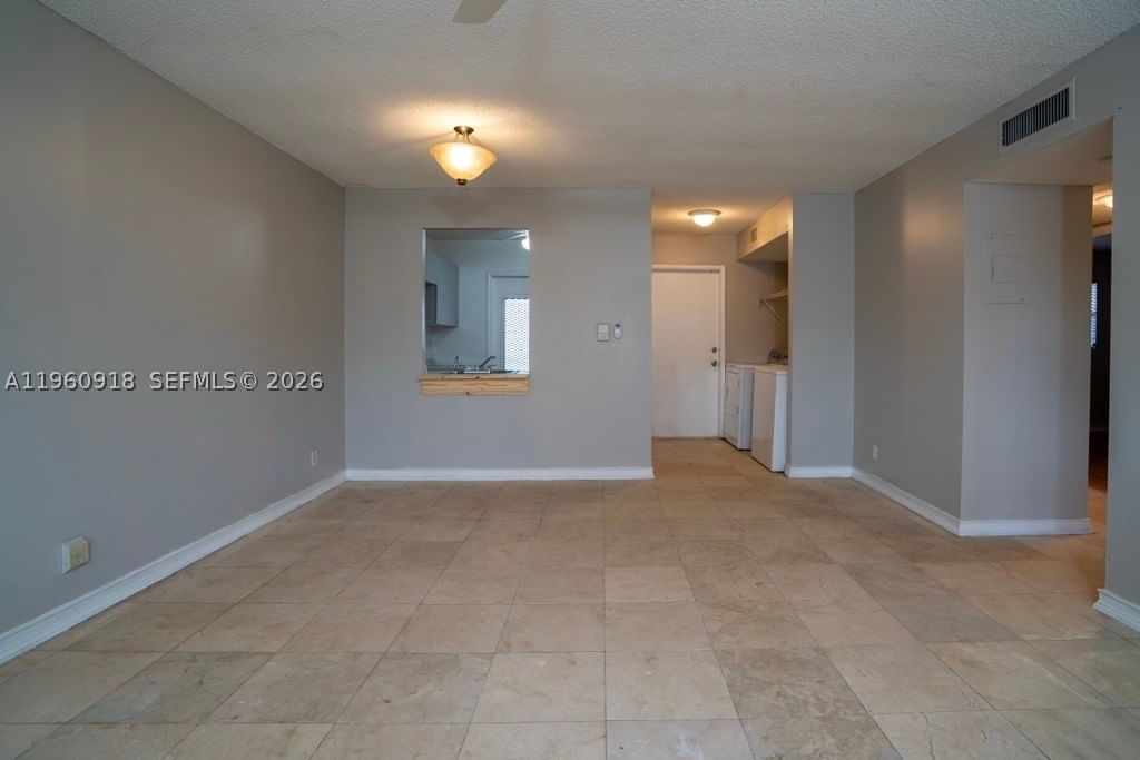 Real estate property located at 550 2nd Ave G25, Broward, Sequoia Gardens I Condo, Deerfield Beach, FL