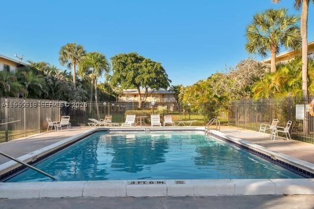 Real estate property located at 550 2nd Ave G25, Broward, Sequoia Gardens I Condo, Deerfield Beach, FL