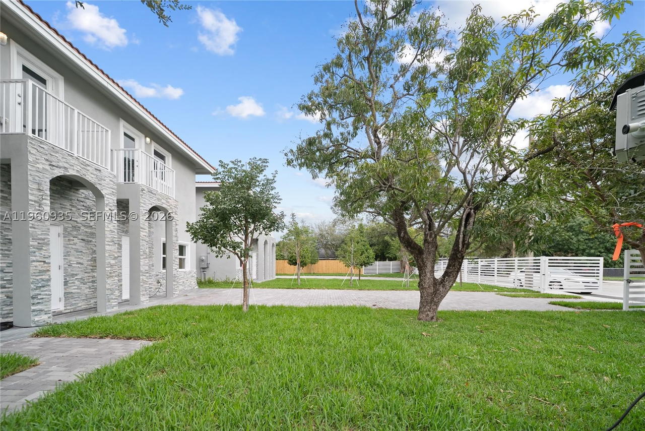 Real estate property located at 529 56th St, Miami-dade, Buena Vista Gardens, Miami, FL