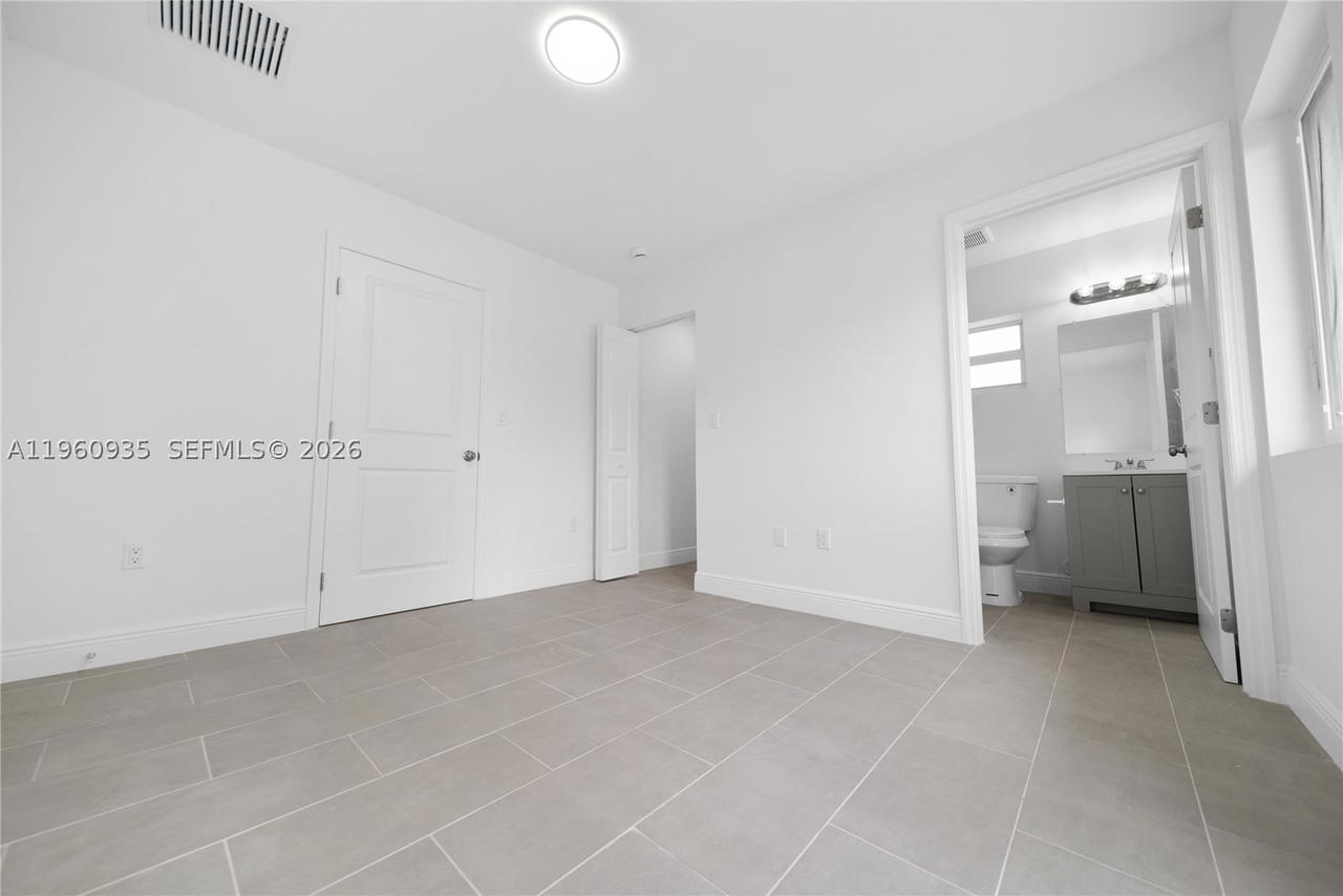 Real estate property located at 529 56th St, Miami-dade, Buena Vista Gardens, Miami, FL