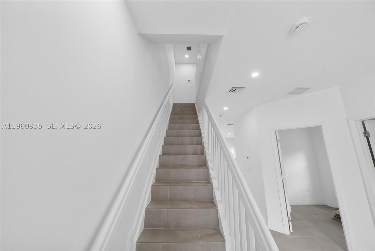 Real estate property located at 529 56th St, Miami-dade, Buena Vista Gardens, Miami, FL