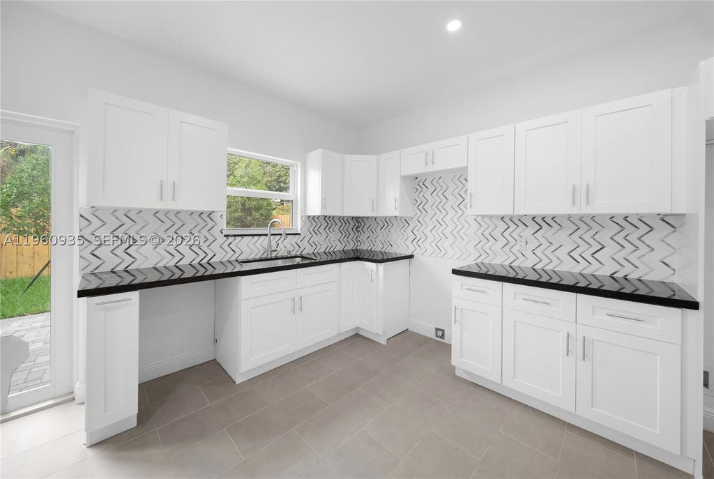 Real estate property located at 529 56th St, Miami-dade, Buena Vista Gardens, Miami, FL