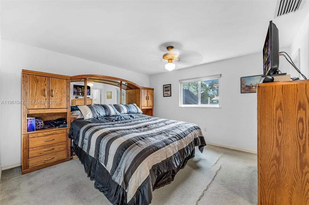 Real estate property located at 10901 116th St, Miami-dade, Kendall Estates, Miami, FL