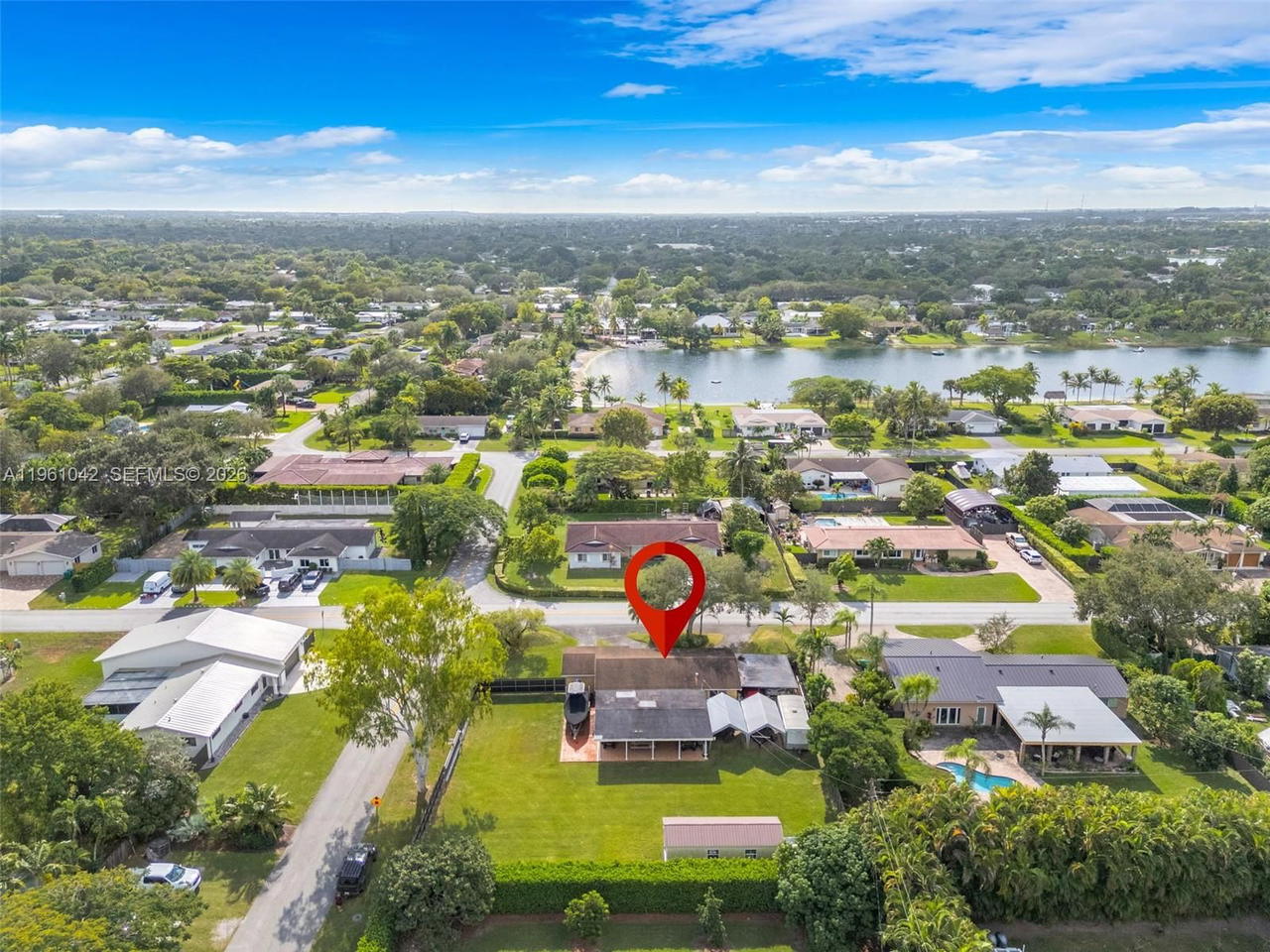 Real estate property located at 10901 116th St, Miami-dade, Kendall Estates, Miami, FL