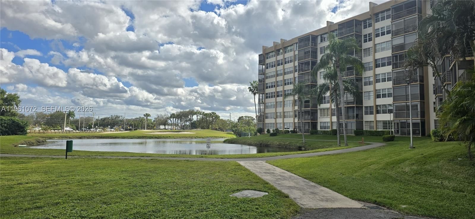 Real estate property located at 1200 Saint Charles Pl #207, Broward, Park Place Condominium No, Pembroke Pines, FL