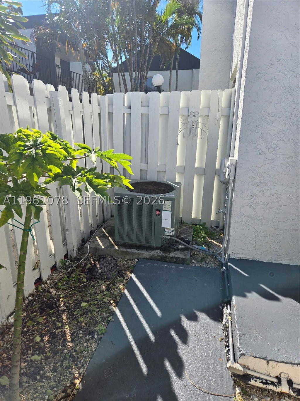 Real estate property located at 15454 85th Ln #135, Miami-dade, Olympian Gdn Condo, Miami, FL