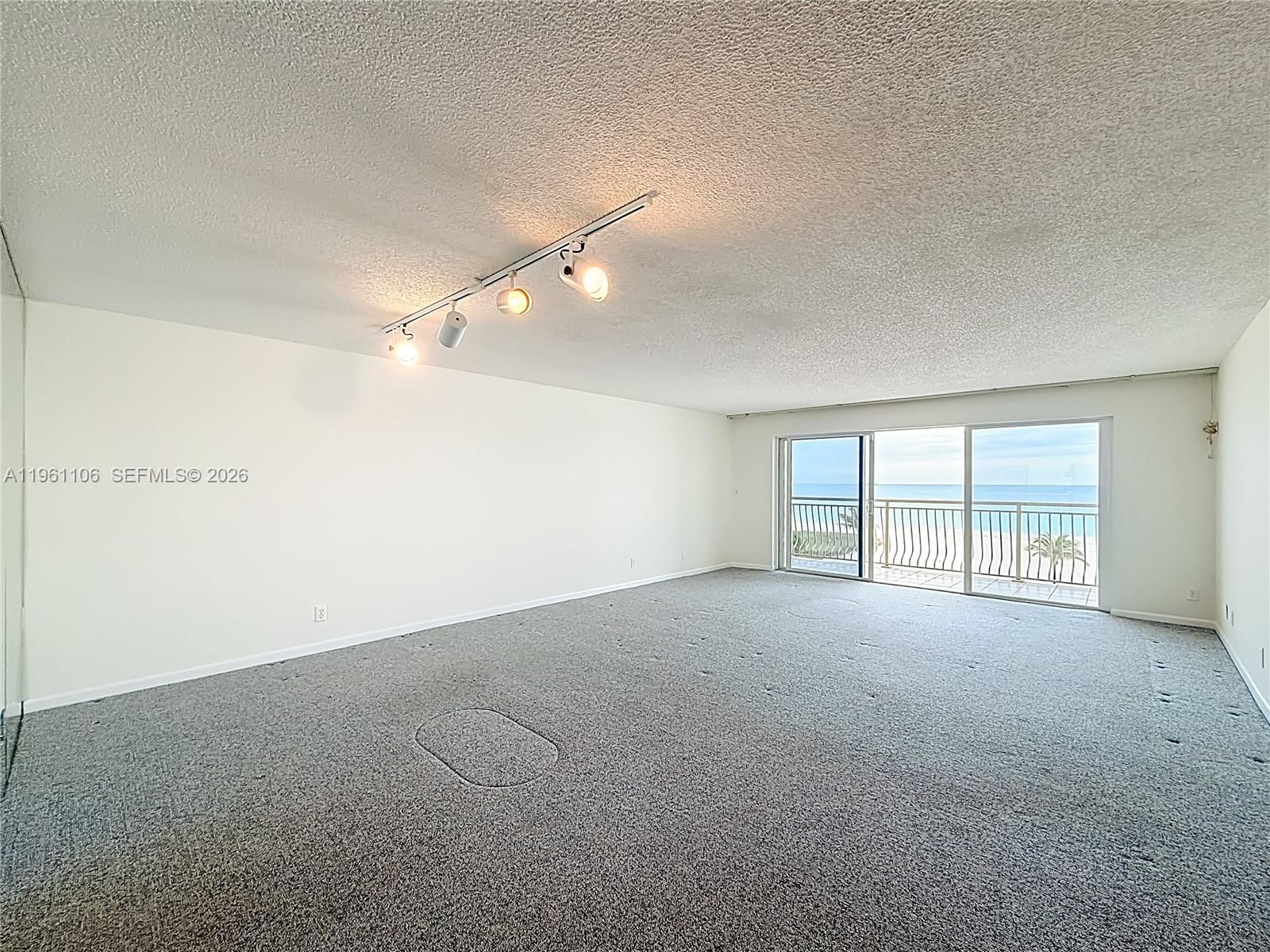 Real estate property located at 1710 Ocean Ln #404, Broward, Lago Mar North Lodge Cond, Fort Lauderdale, FL
