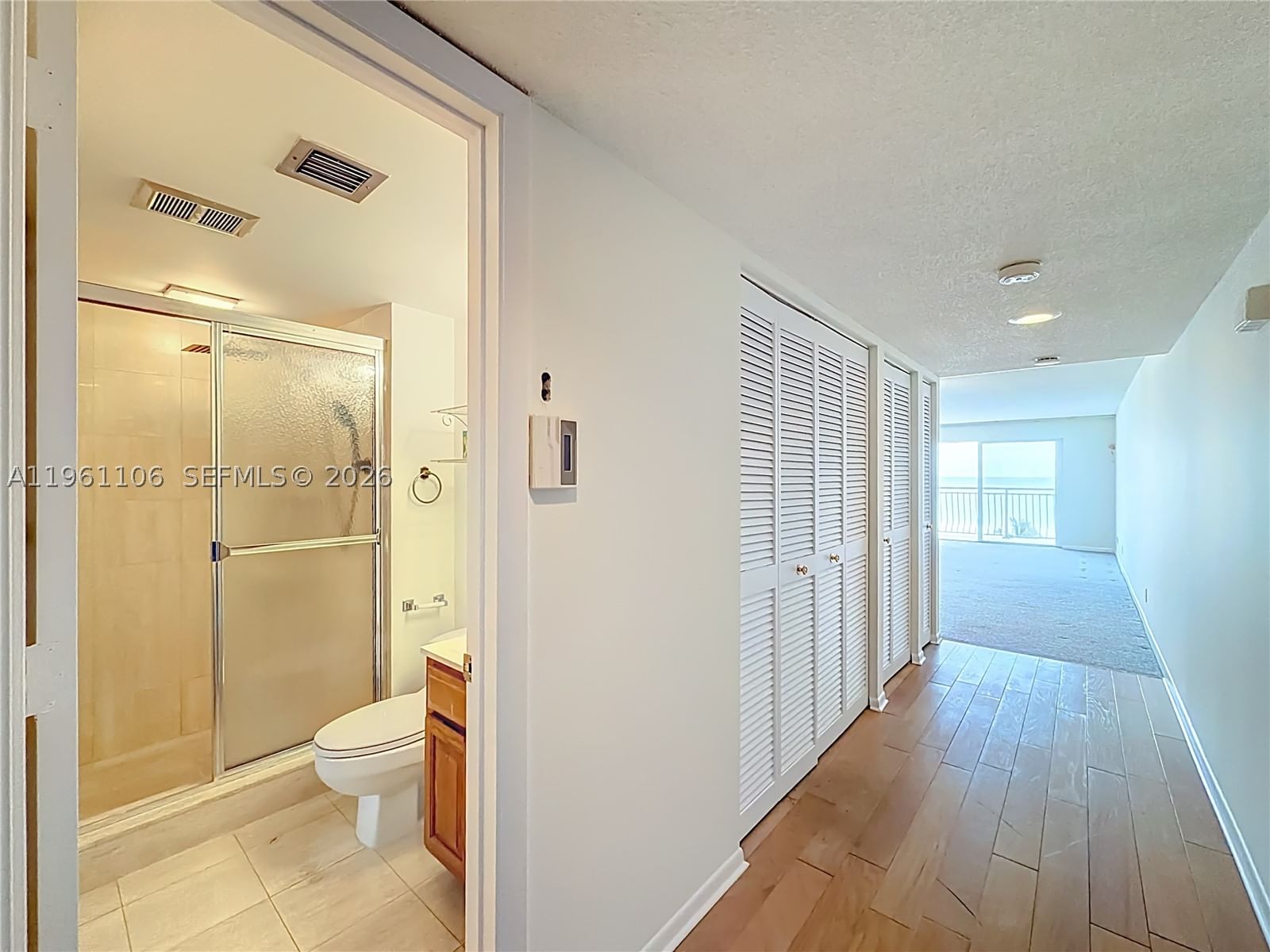 Real estate property located at 1710 Ocean Ln #404, Broward, Lago Mar North Lodge Cond, Fort Lauderdale, FL