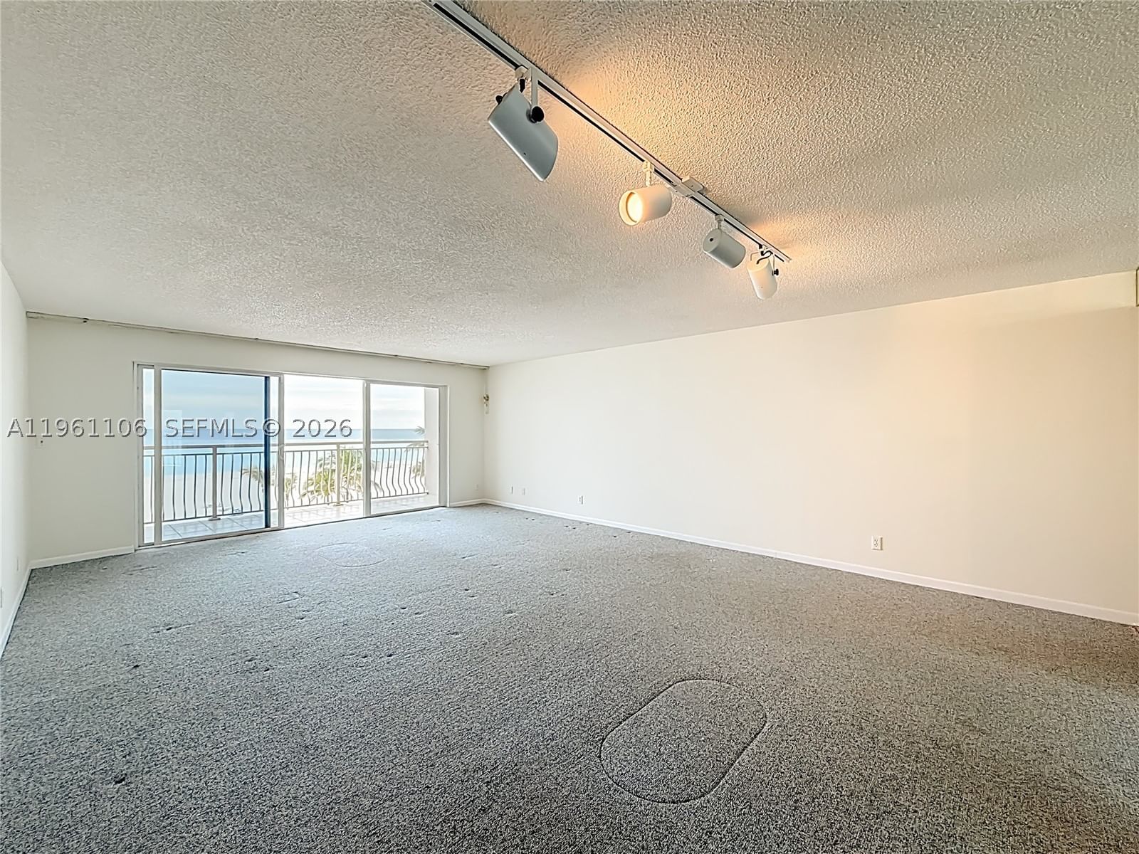 Real estate property located at 1710 Ocean Ln #404, Broward, Lago Mar North Lodge Cond, Fort Lauderdale, FL